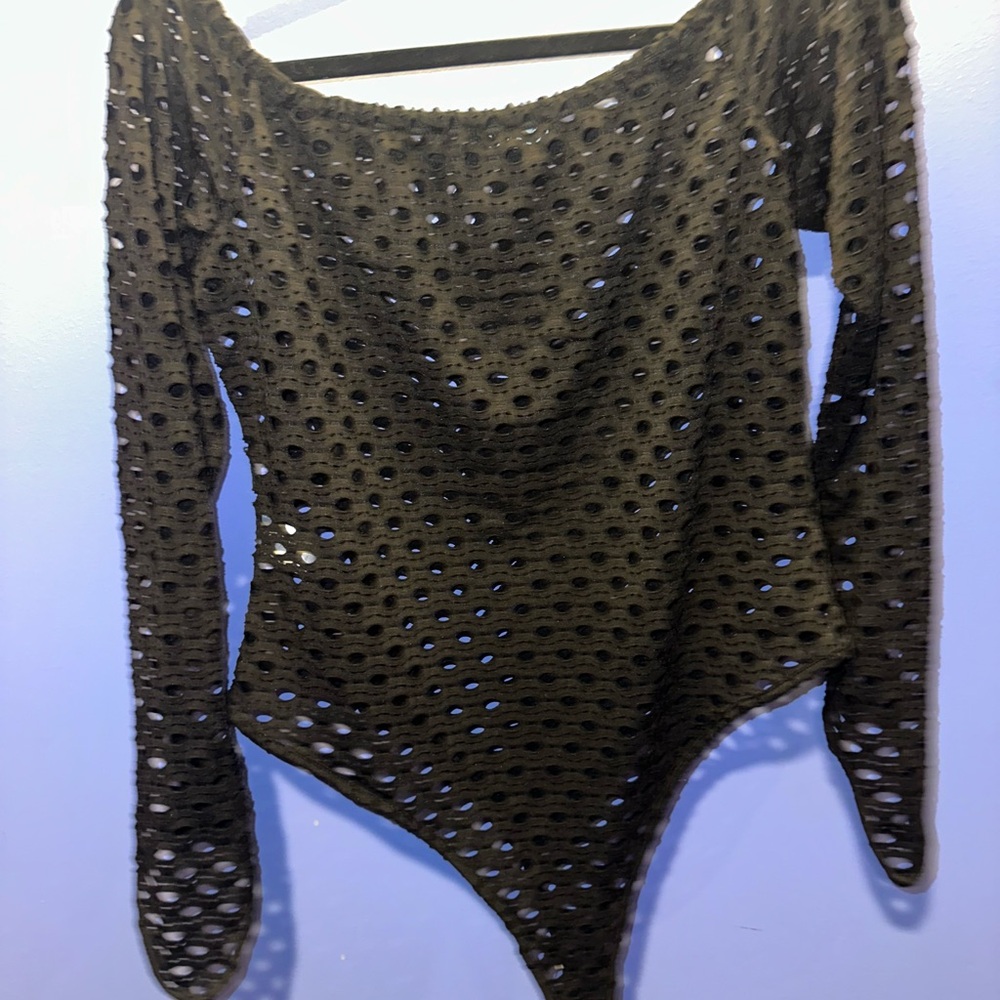 Black Off-Shoulder Mesh Bodysuit and Leggings - Picture 2 of 8